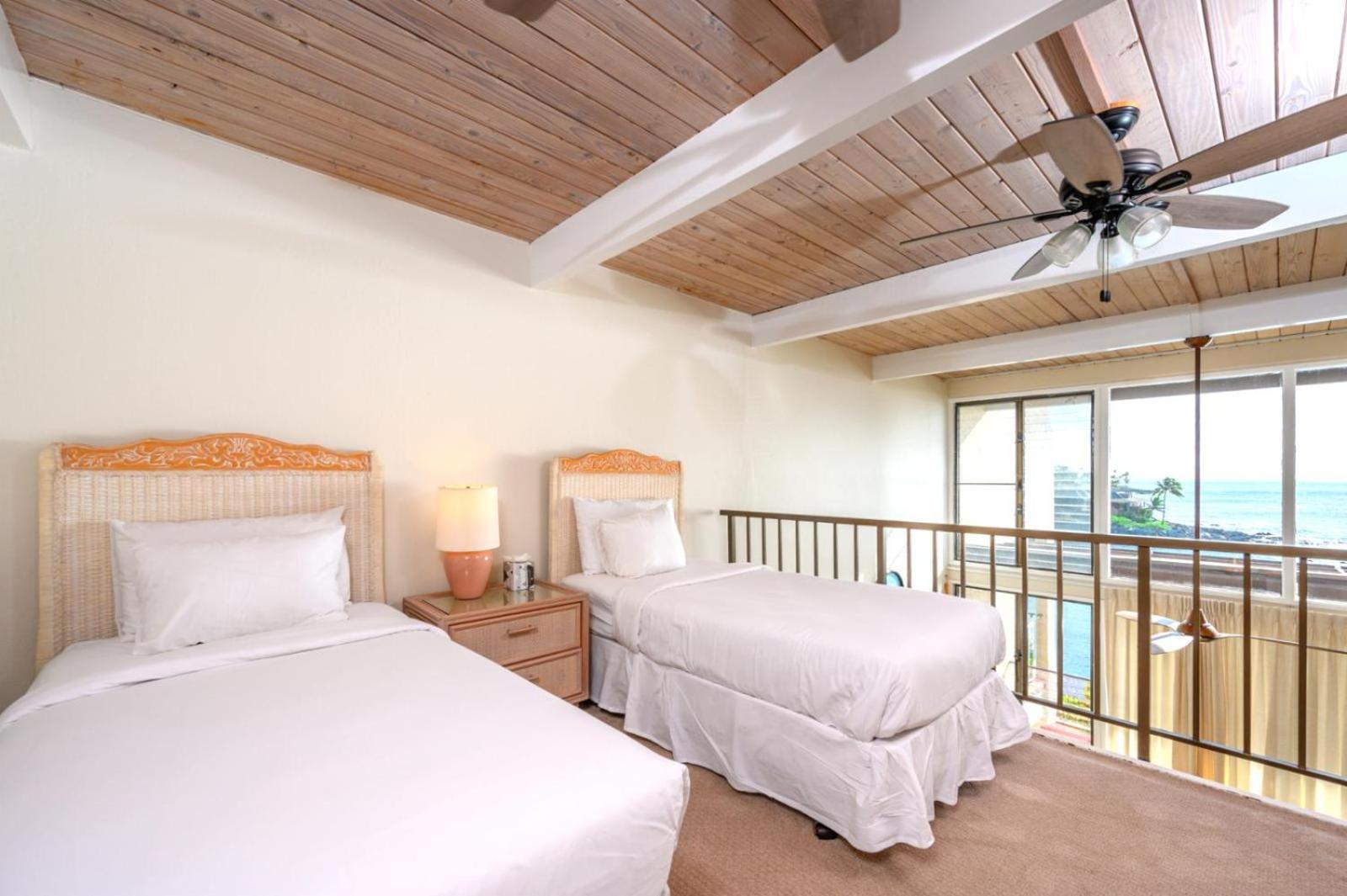 Kbm Resorts Free Car Napili Point Nap-C18 Ocean Front Spacious Villa Капалуа Экстерьер фото